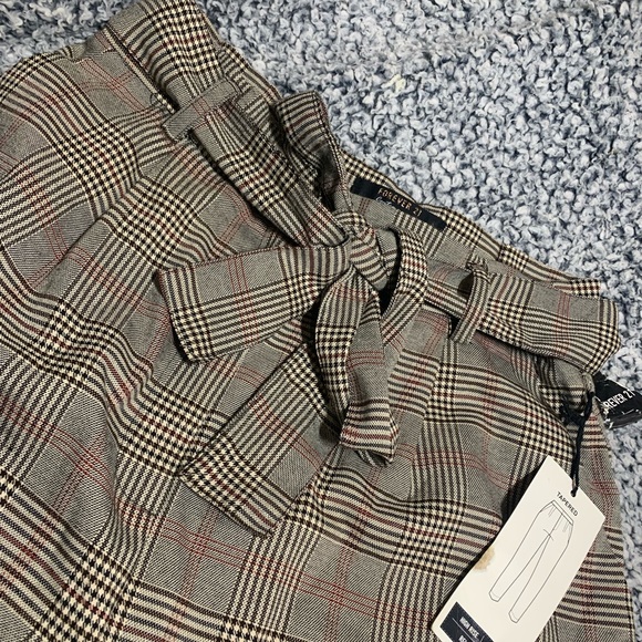 Forever 21 High Rise Striped Pants - Picture 2 of 4